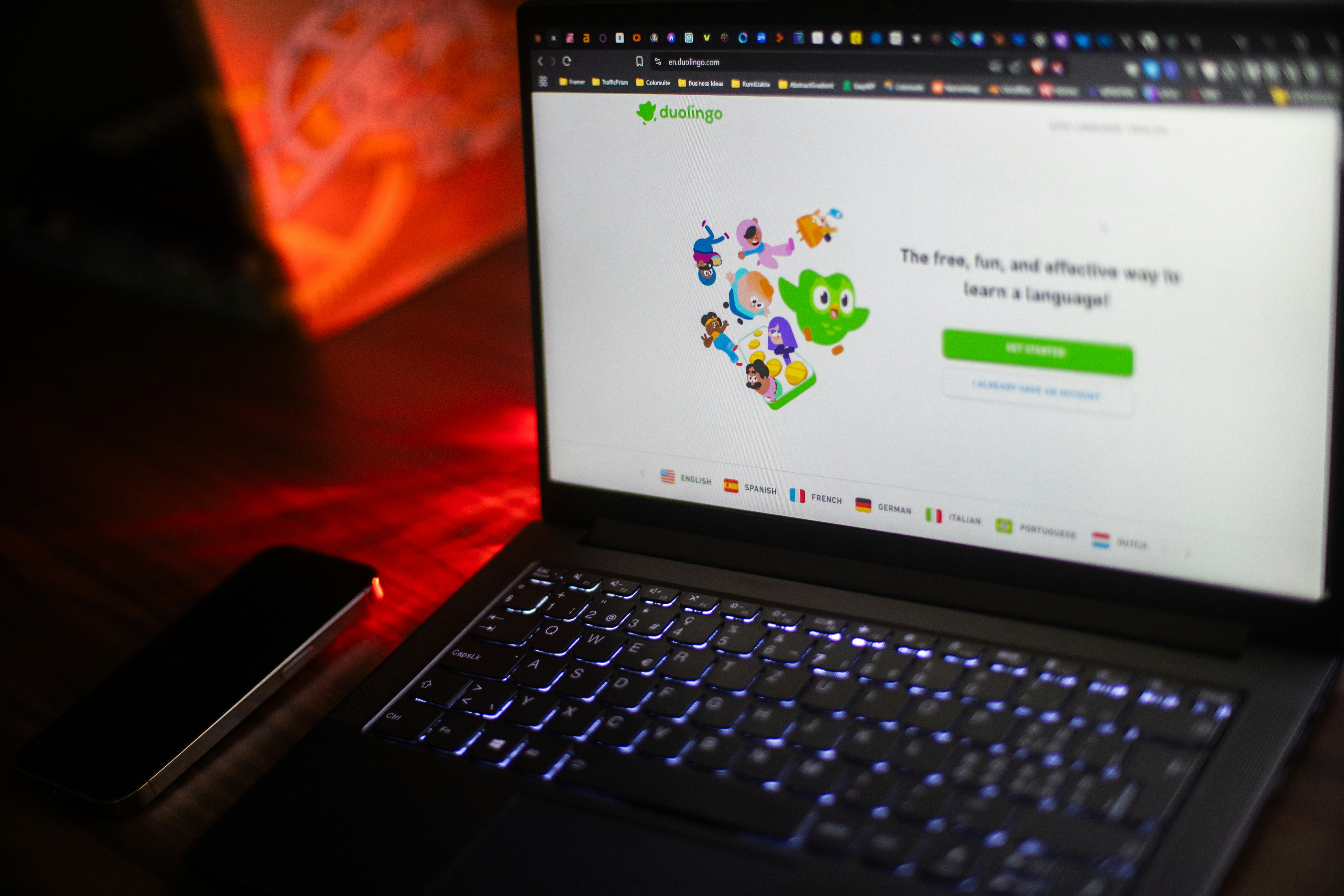 Clawd: Claude Desktop Agent Của Anthropic — AI Điều Khiển Máy Tính m…
